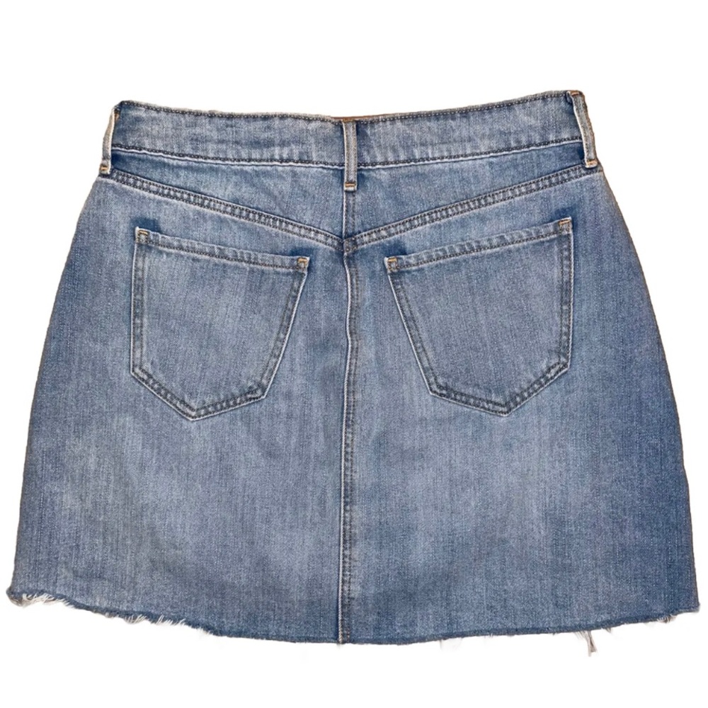 Old Navy Size 6 Distressed Raw Hem Denim Skirt